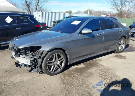 2015 Mercedes-Benz S 550 4Matic z USA, uszkodzony, nr VIN WDDUG8FB1FA181008